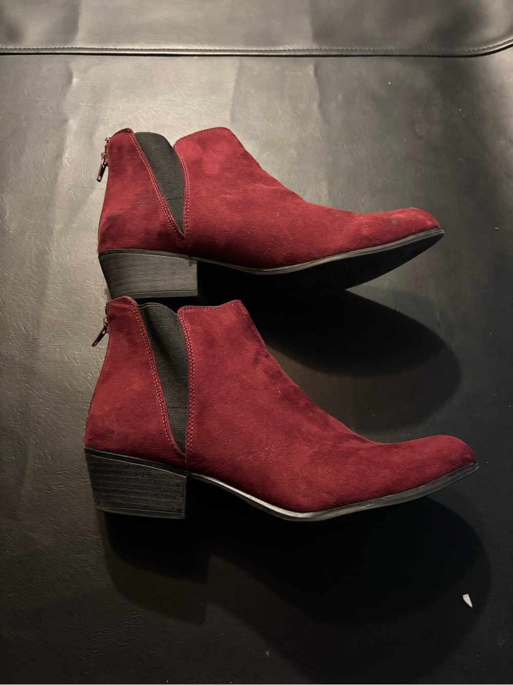 Espirit Tiffany Burgundy Suede Ankle Boots Booties Shooties size 9